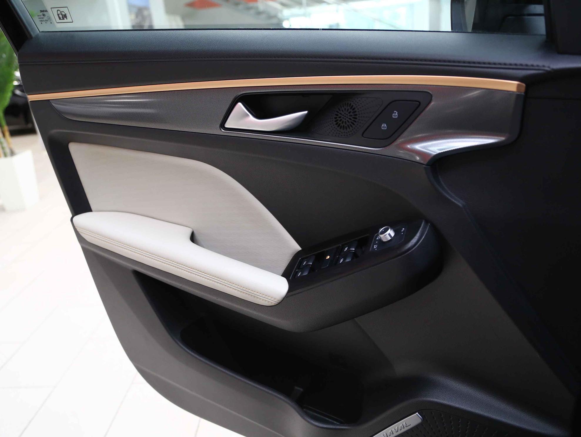 Haval Jolion 2023, черный, ДЦ Орехово