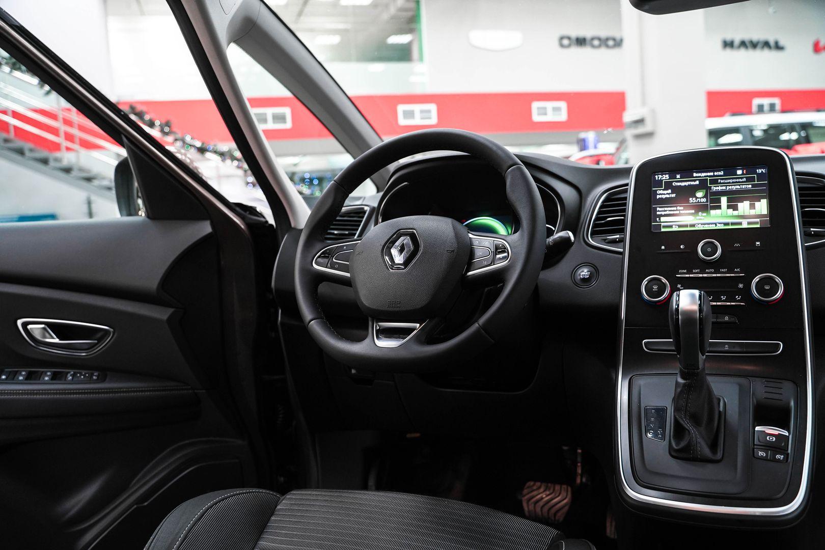 Renault Scenic 2017, коричневый, ДЦ Орехово