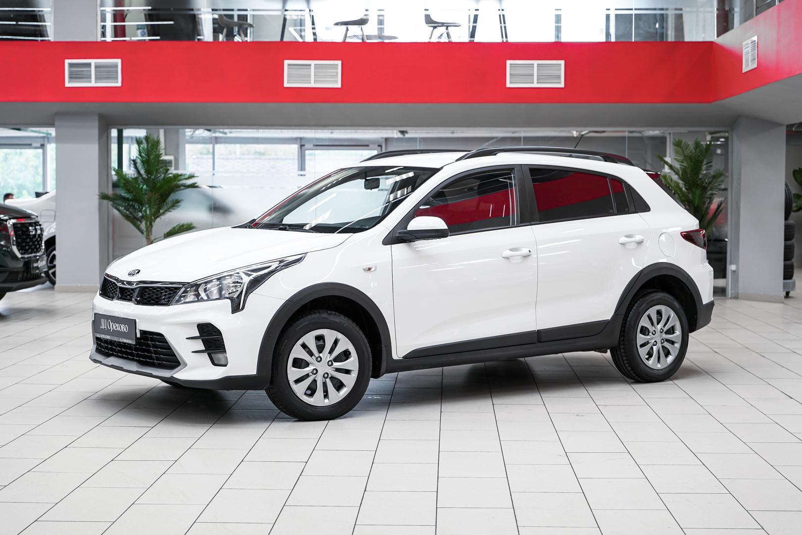 Kia Rio 2021, белый, ДЦ Орехово