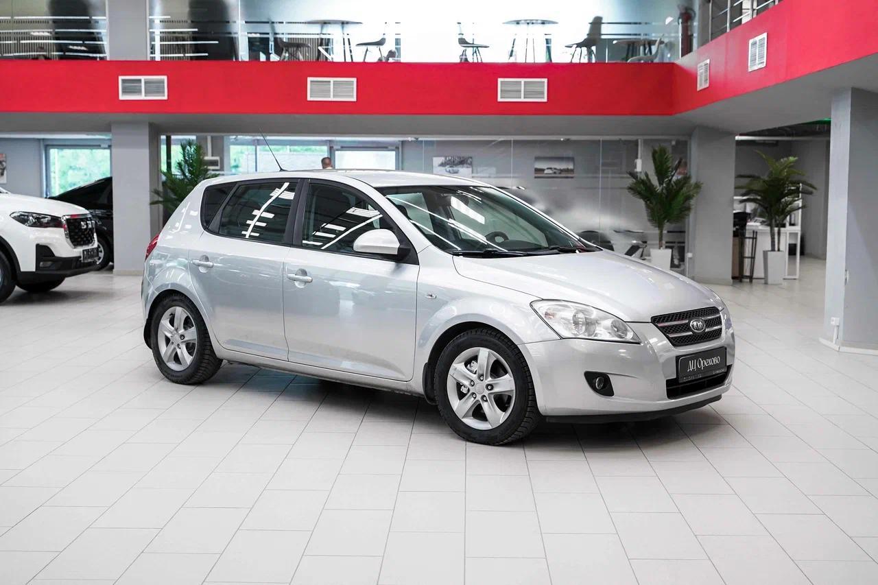 Kia Ceed 2008, серебряный, ДЦ Орехово