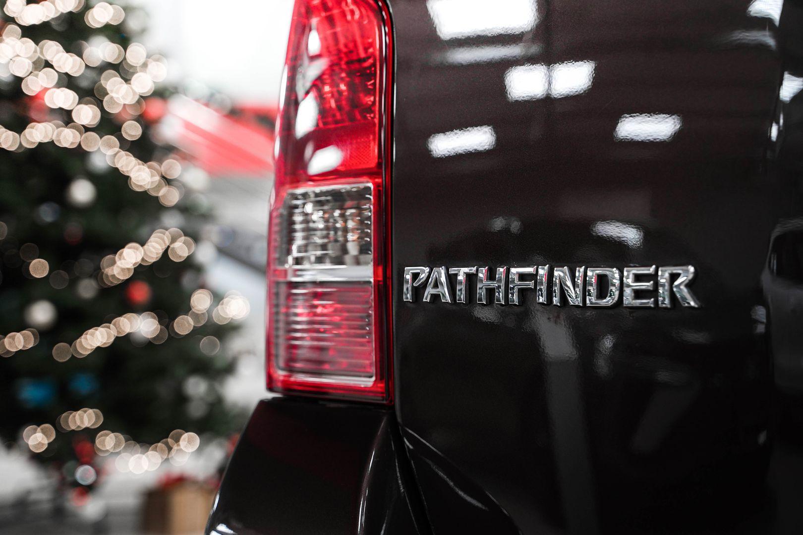 Nissan Pathfinder 2012, коричневый, ДЦ Орехово
