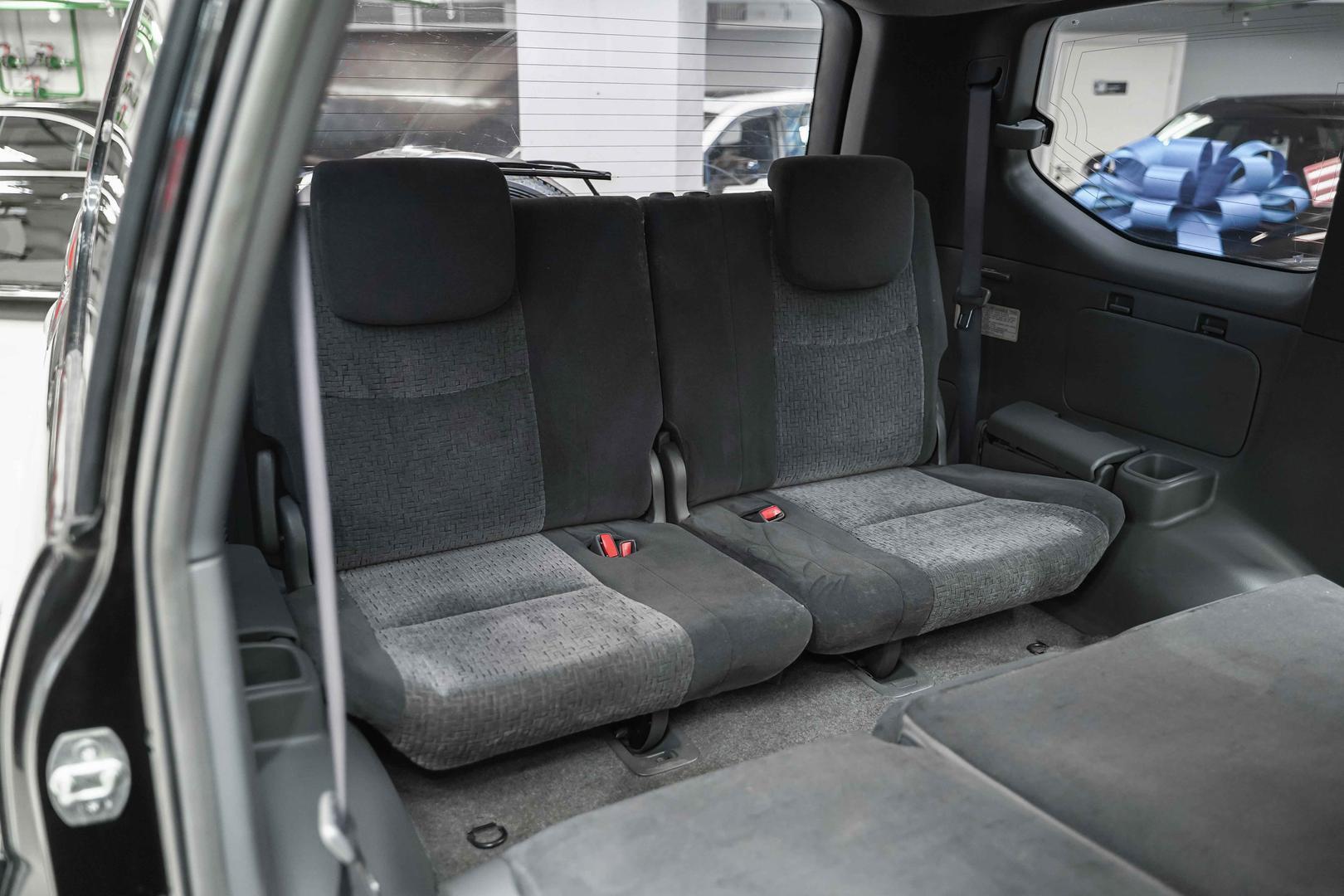 Toyota Land Cruiser Prado 2004, черный, ДЦ Орехово