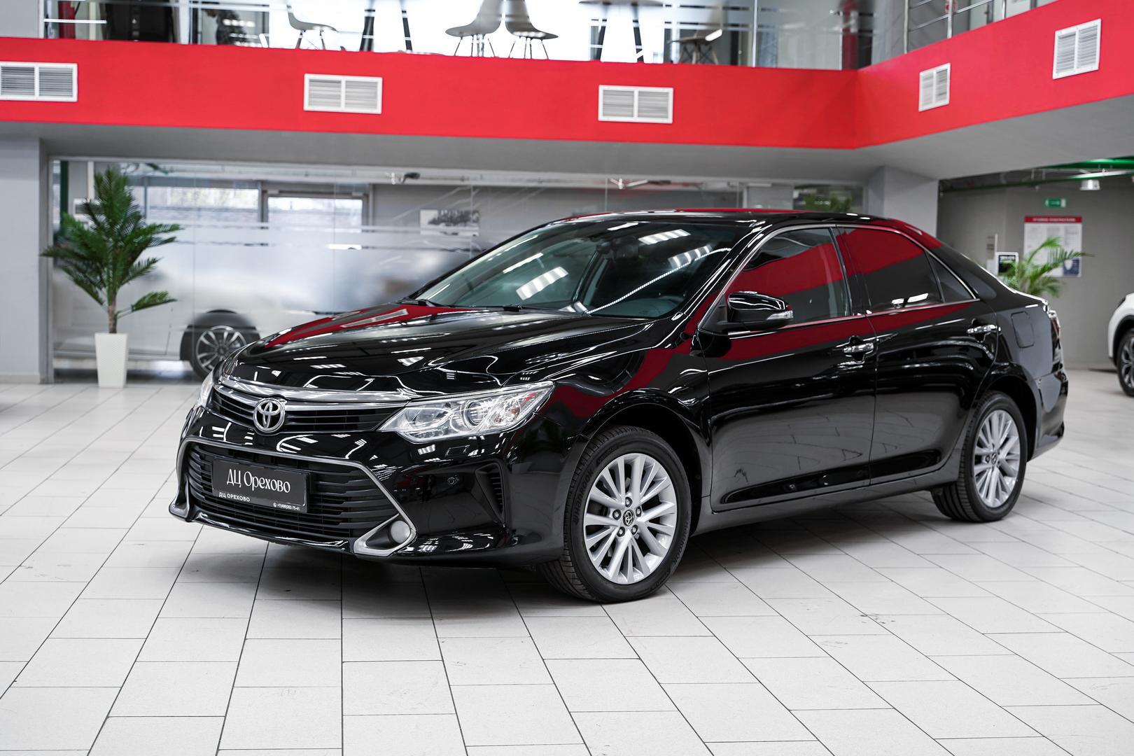 Toyota Camry 2016, черный, ДЦ Орехово
