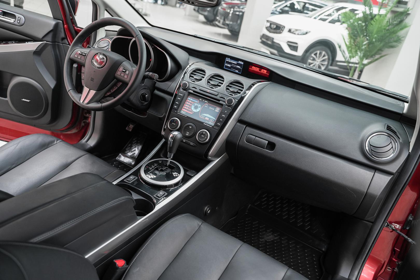 Mazda CX-7 2010, красный, ДЦ Орехово