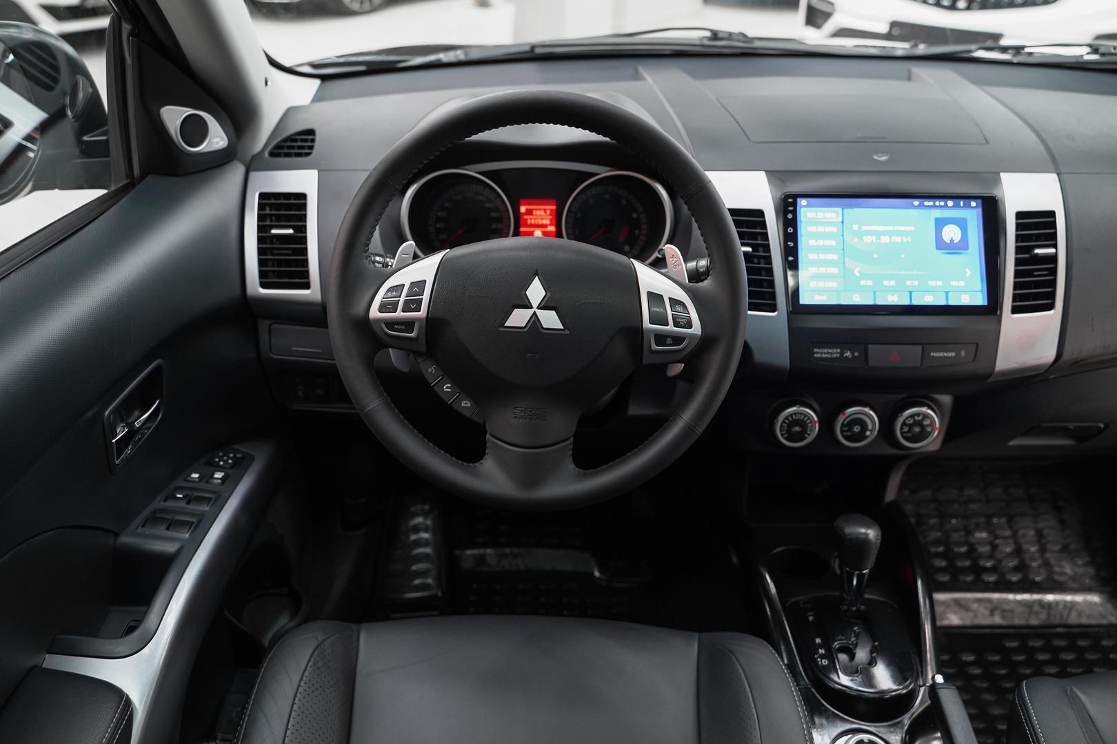 Mitsubishi Outlander 2008, черный, ДЦ Орехово