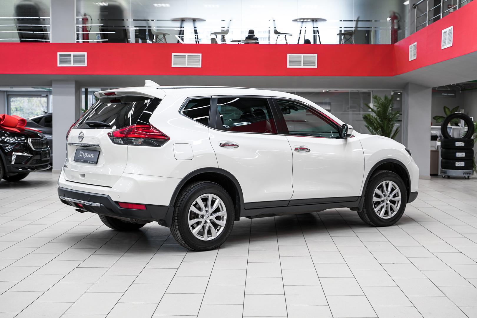 Nissan X-Trail 2022, белый, ДЦ Орехово