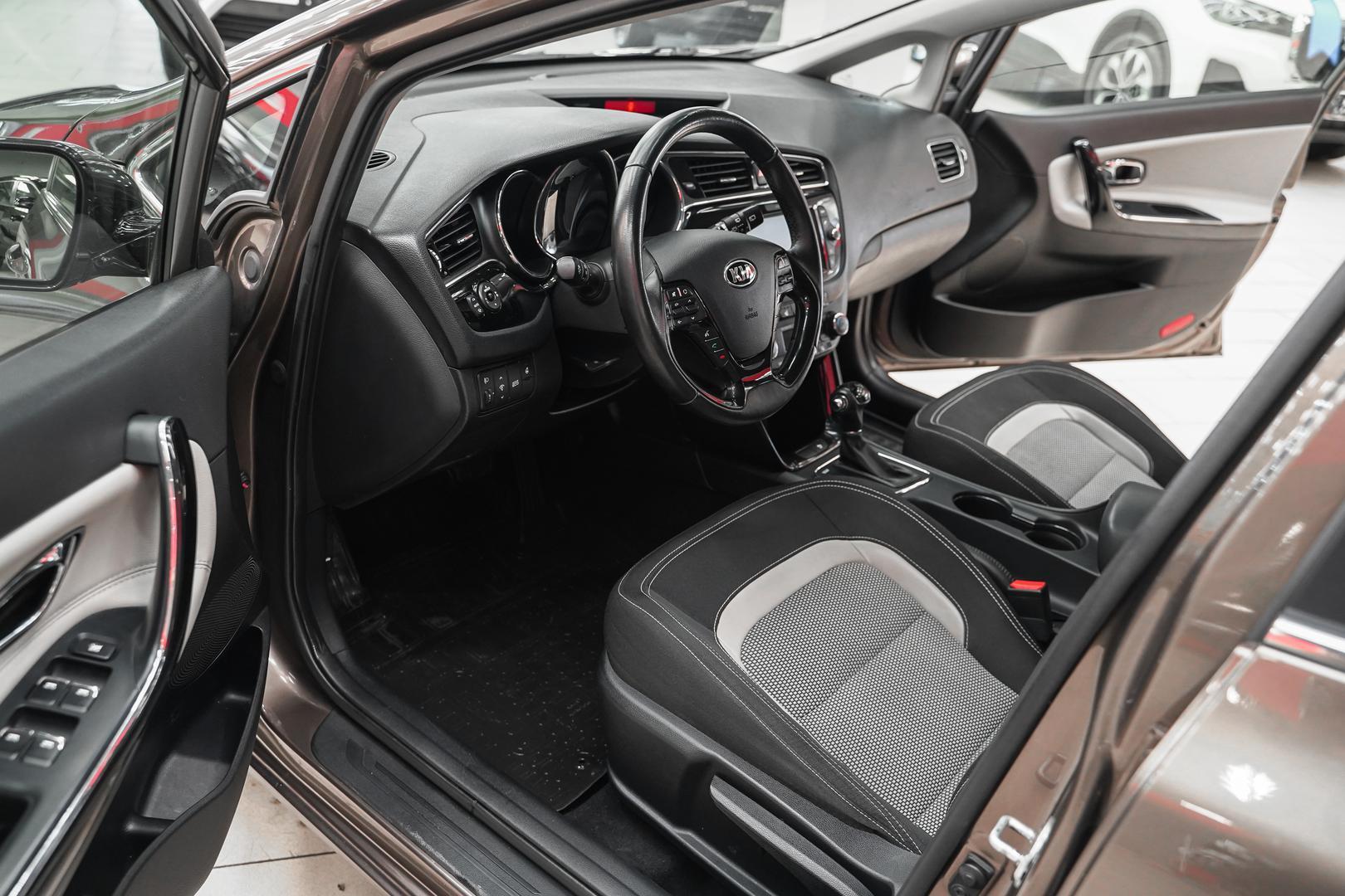 Kia Ceed 2017, коричневый, ДЦ Орехово