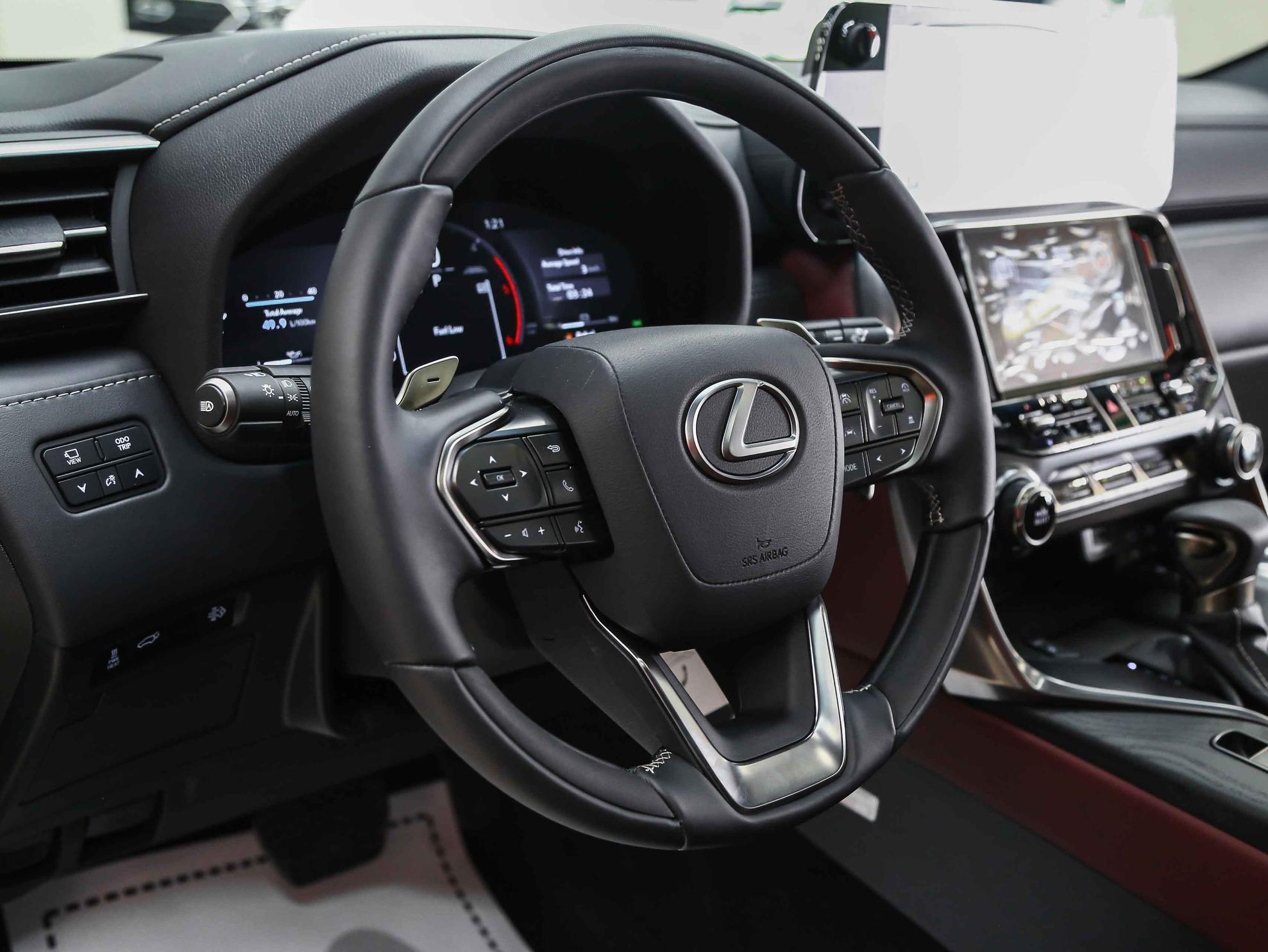 Lexus LX 2026, серый, ДЦ Орехово