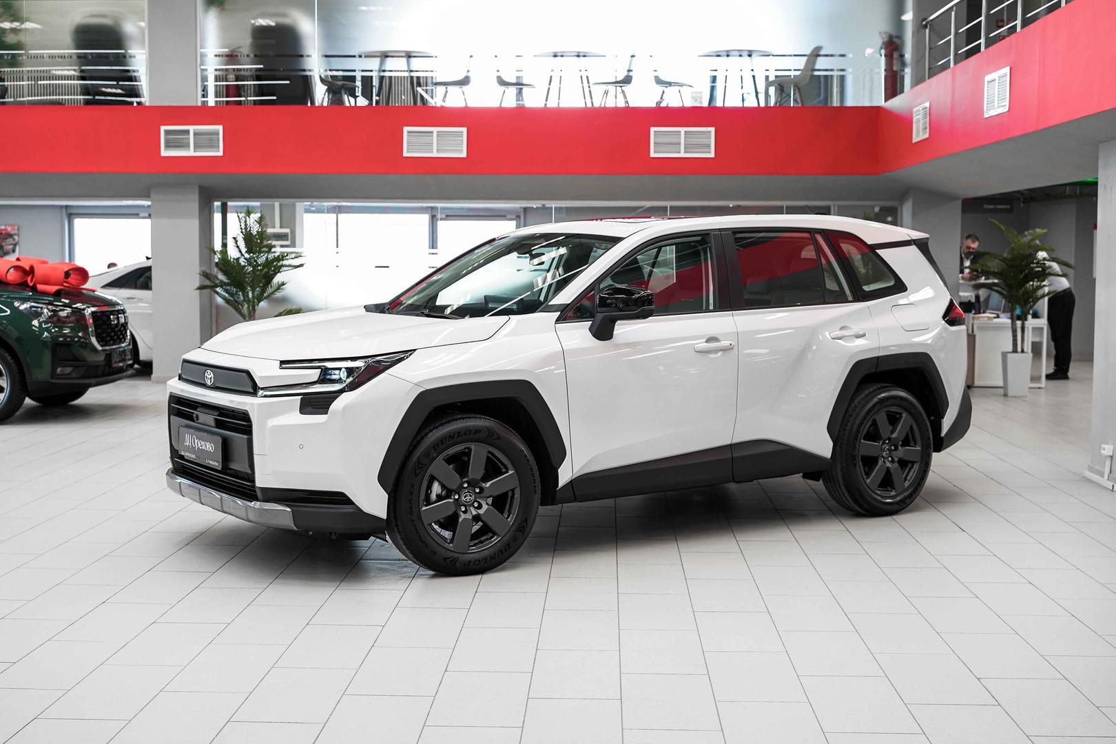Toyota RAV4 2026, белый, ДЦ Орехово