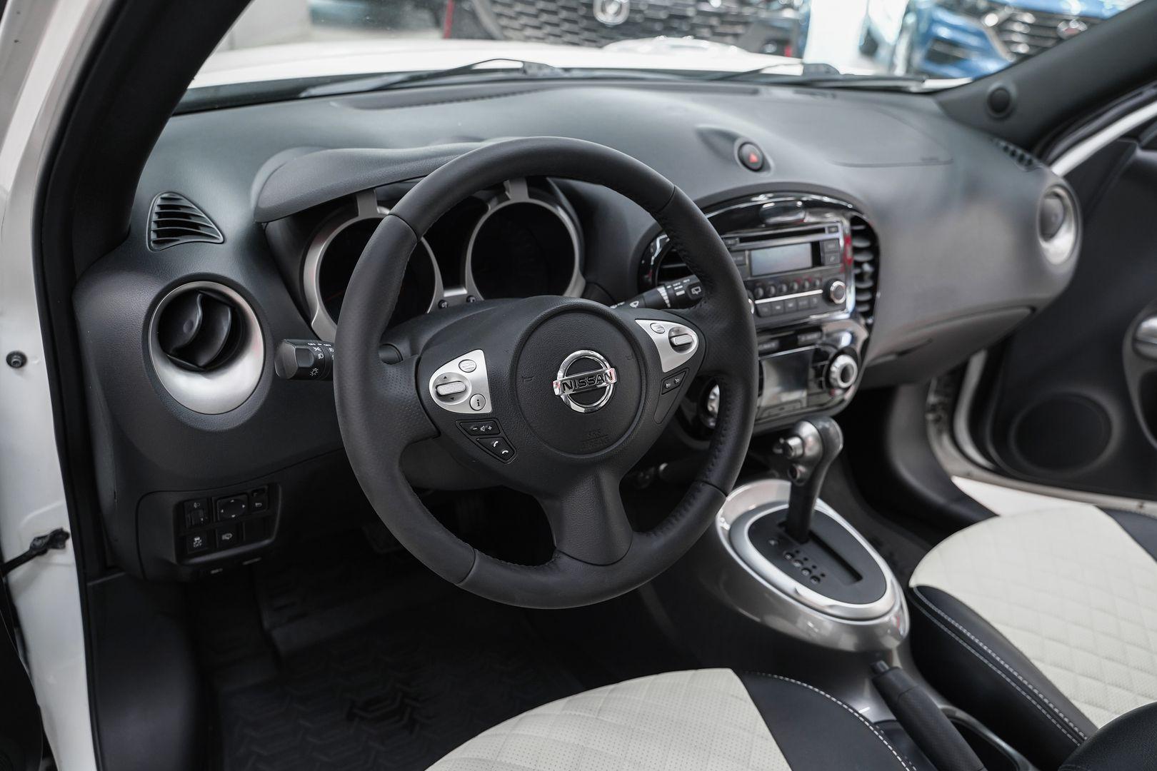 Nissan Juke 2013, белый, ДЦ Орехово