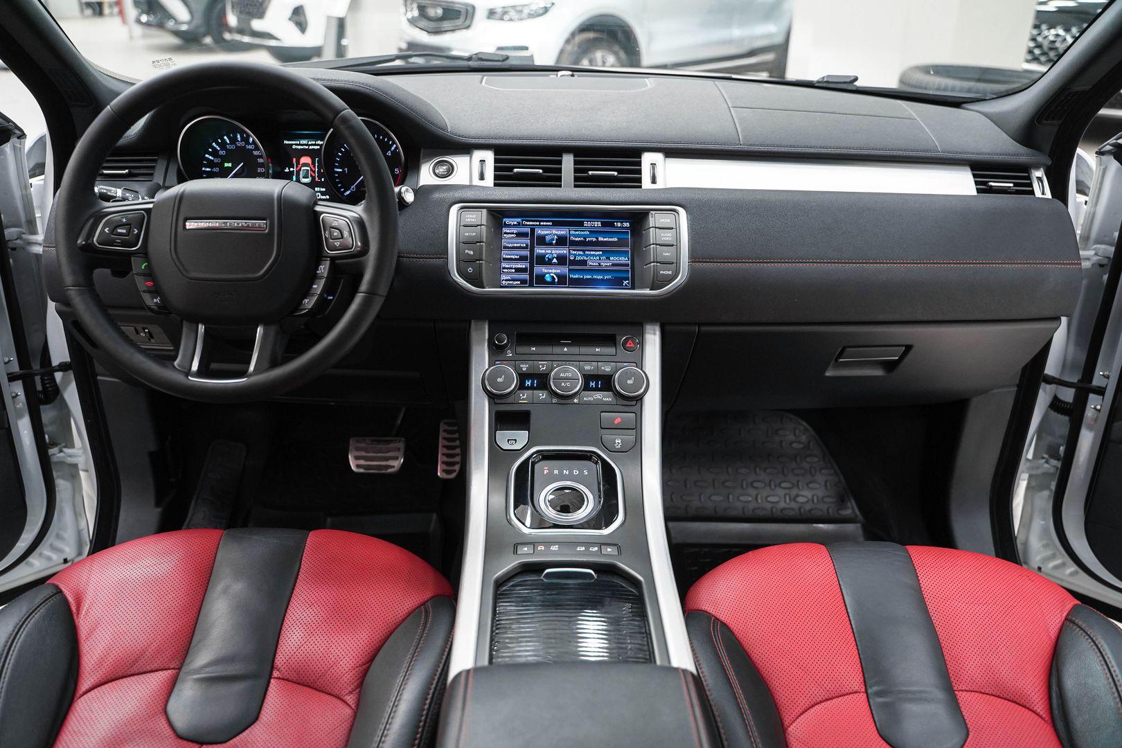 Land Rover Range Rover Evoque 2012, белый, ДЦ Орехово