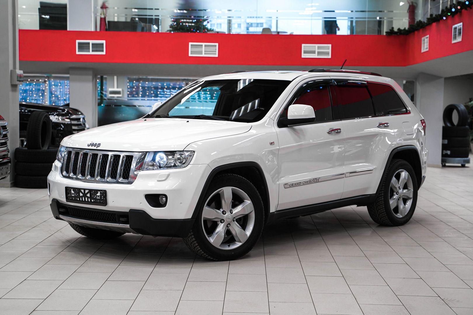 Jeep Grand Cherokee 2012, белый, ДЦ Орехово