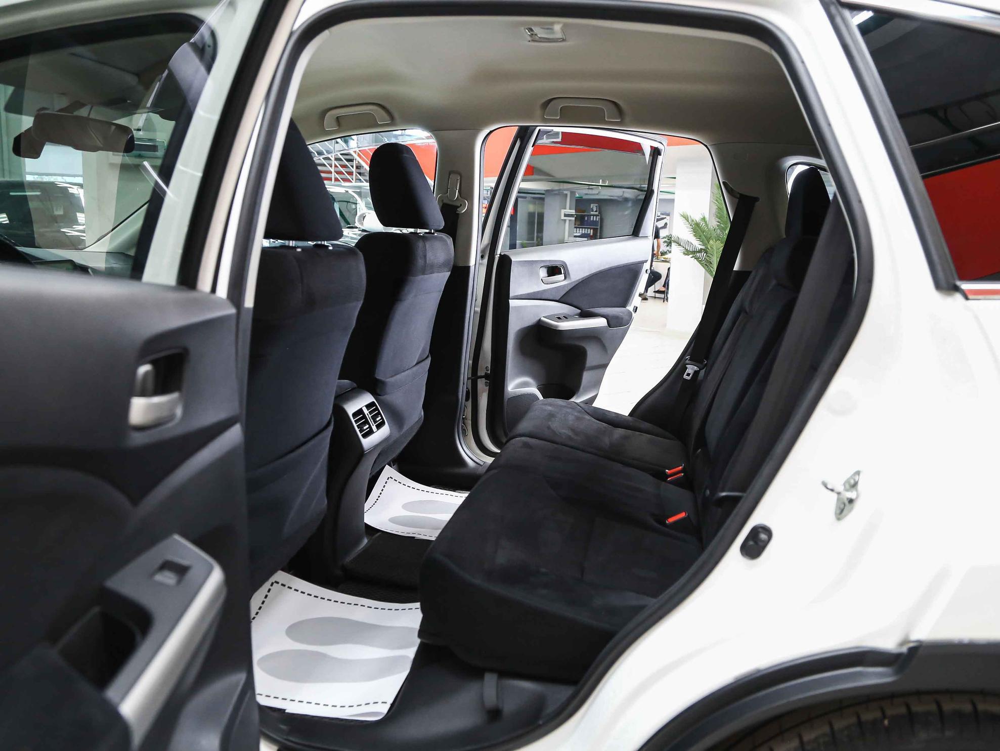 Honda CR-V 2013, белый, ДЦ Орехово