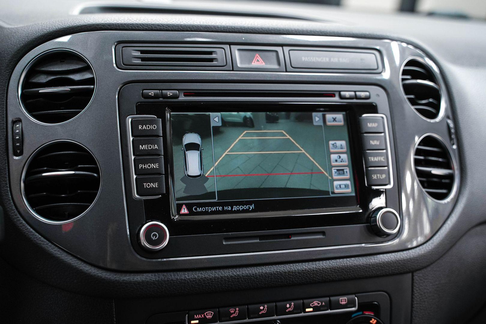 Volkswagen Tiguan 2012, черный, ДЦ Орехово