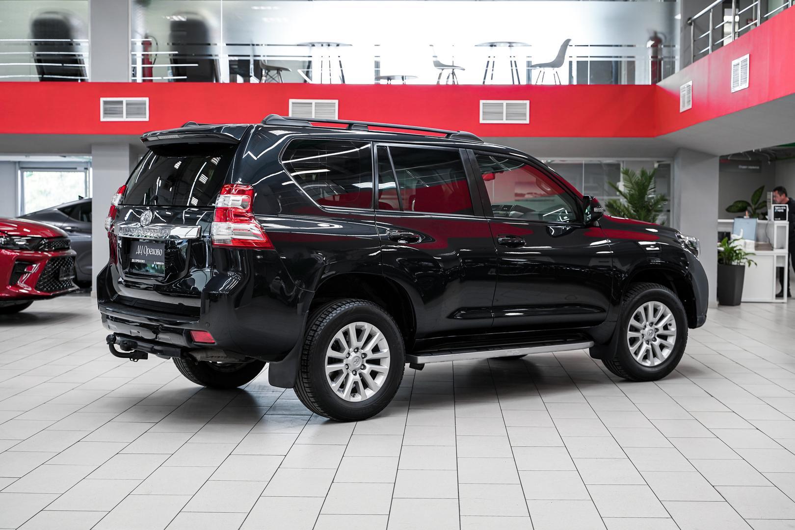 Toyota Land Cruiser Prado 2014, серый, ДЦ Орехово