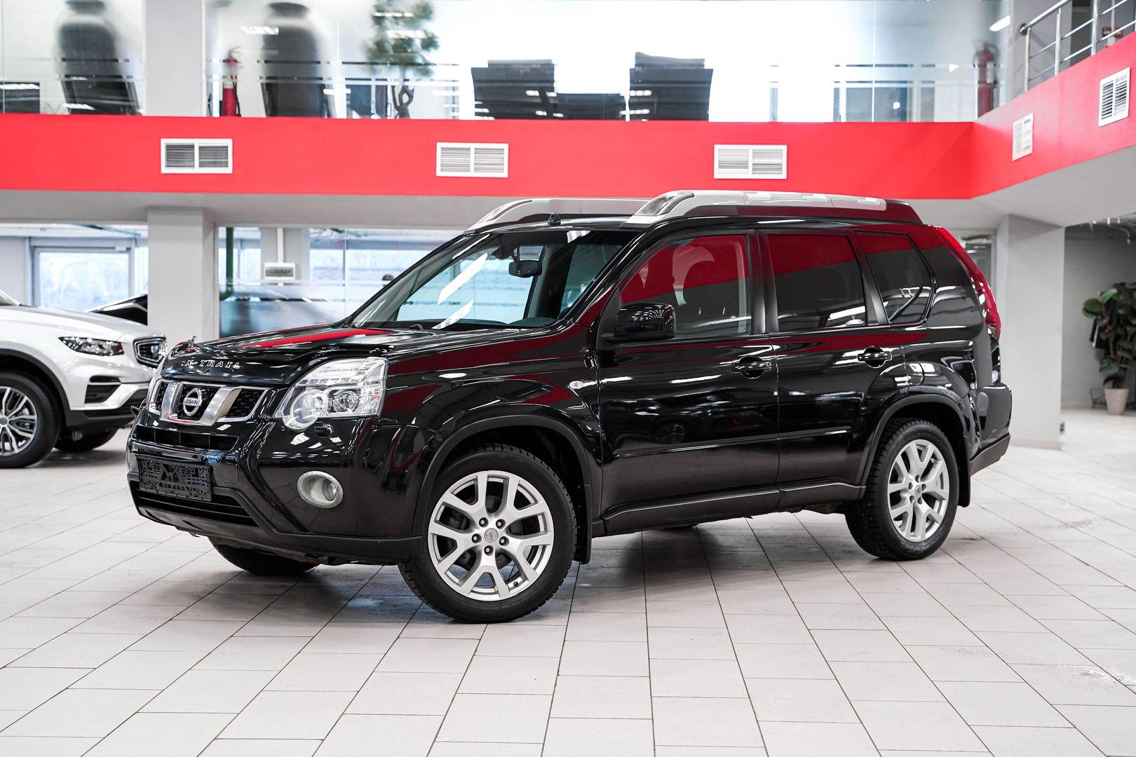Nissan X-Trail 2013, черный, ДЦ Орехово