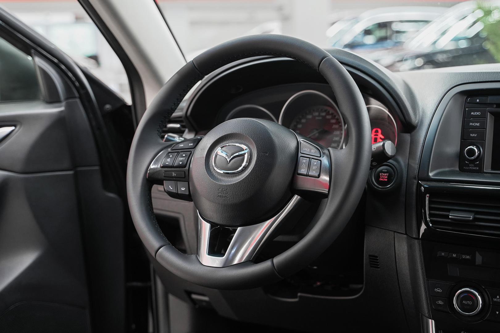 Mazda CX-5 2013, черный, ДЦ Орехово