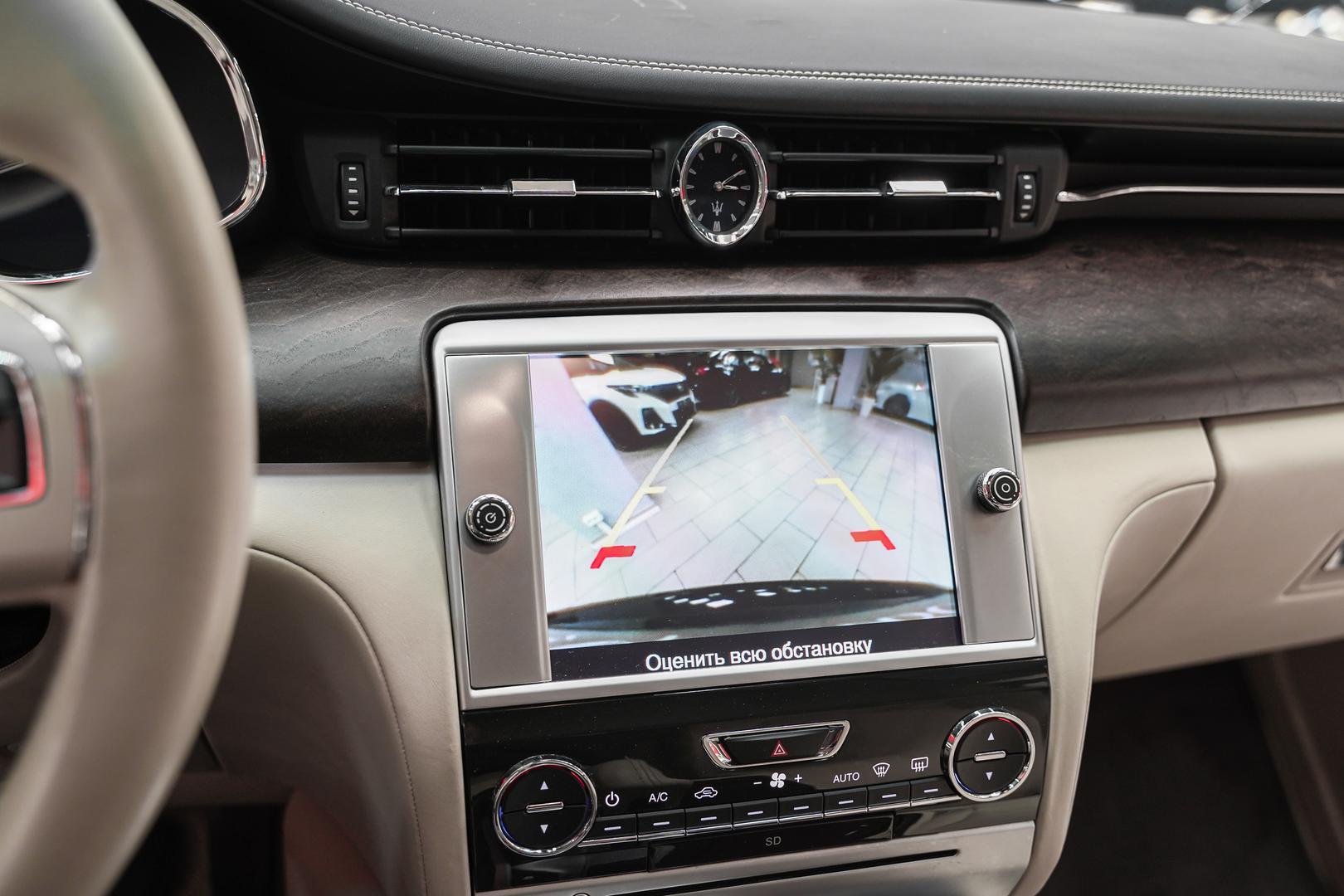 Maserati Quattroporte 2015, пурпурный, ДЦ Орехово