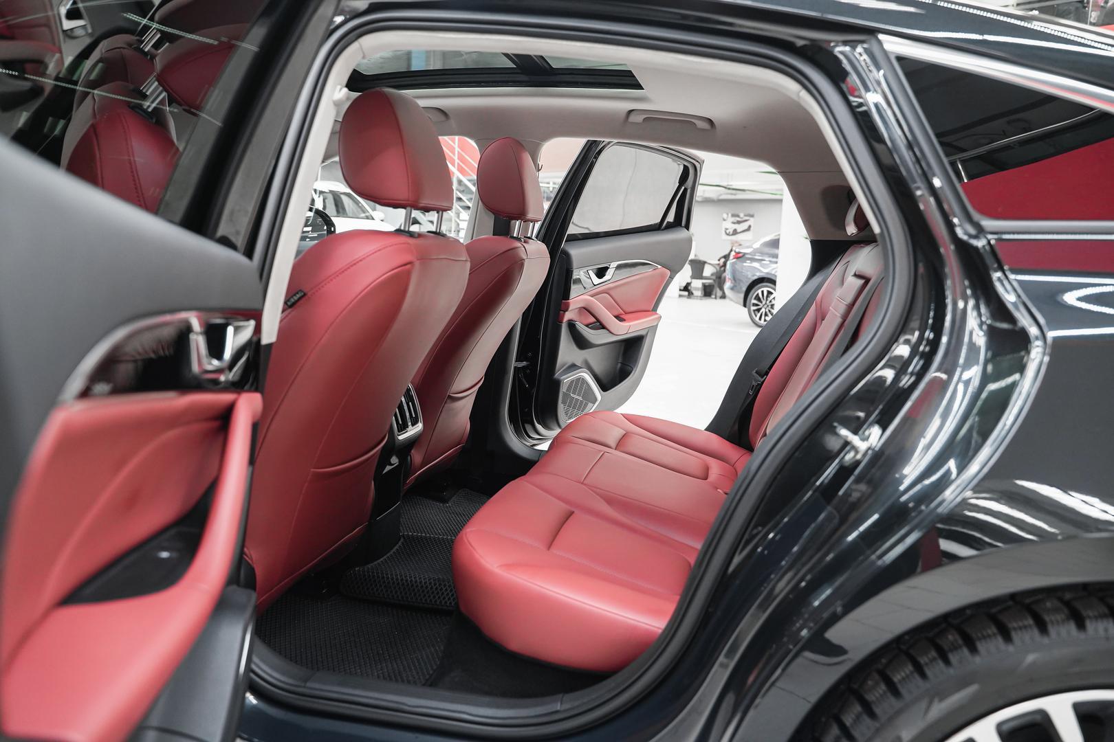 FAW Bestune B70 2023, черный, ДЦ Орехово