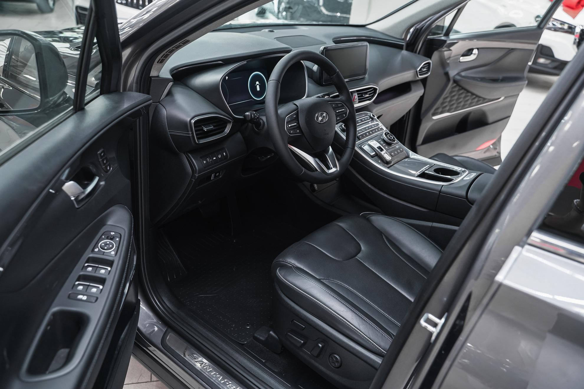 Hyundai Santa Fe 2021, серый, ДЦ Орехово