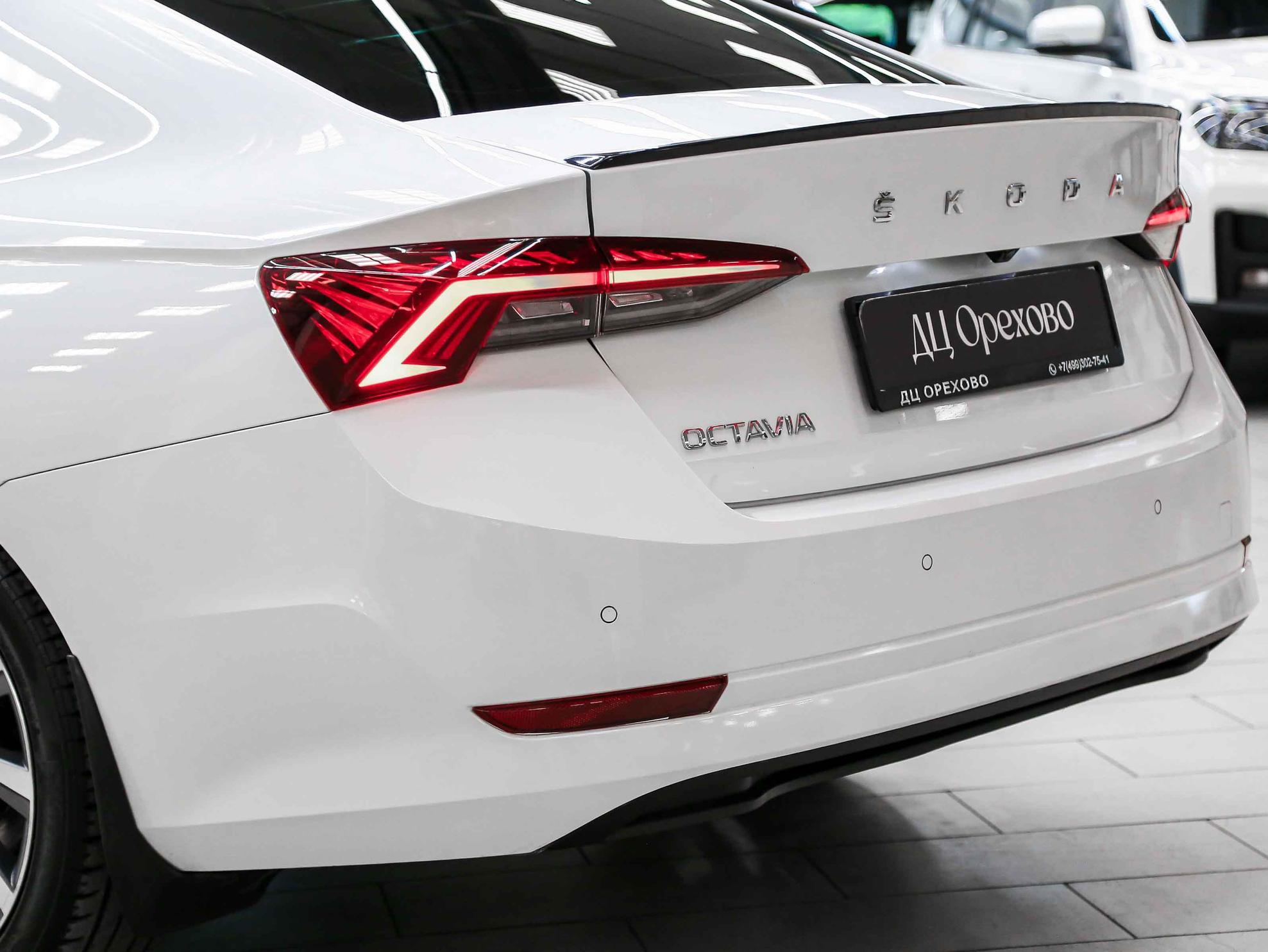 Skoda Octavia 2020, белый, ДЦ Орехово