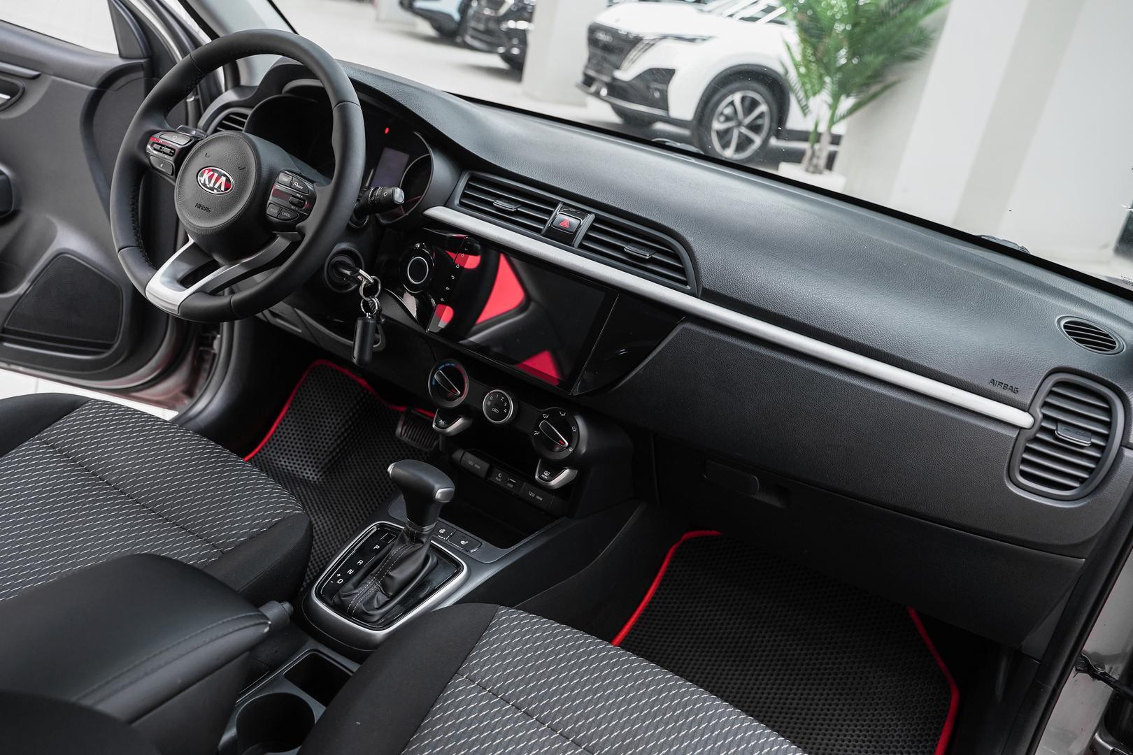 Kia Rio 2019, серый, ДЦ Орехово