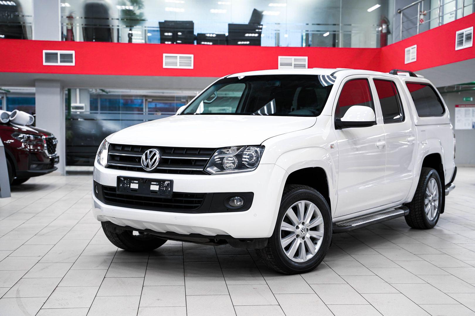 Volkswagen Amarok 2013, белый, ДЦ Орехово