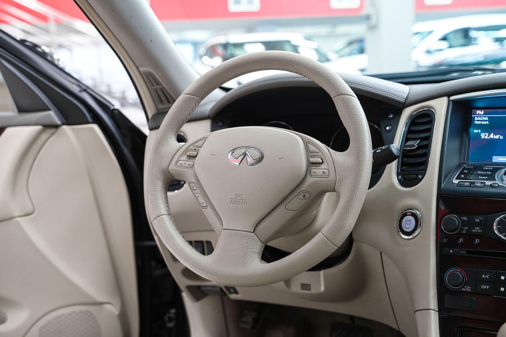Infiniti QX50 2013, черный, ДЦ Орехово