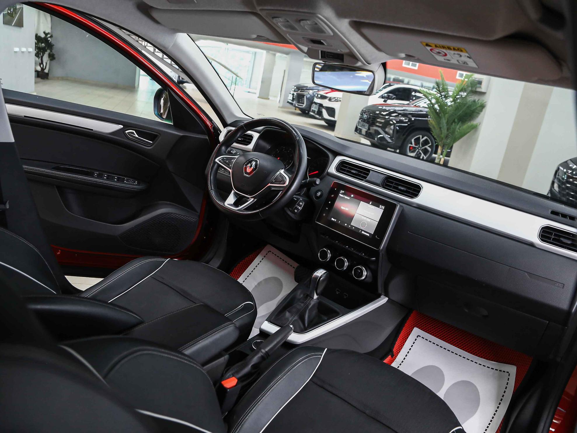 Renault Arkana 2020, красный, ДЦ Орехово