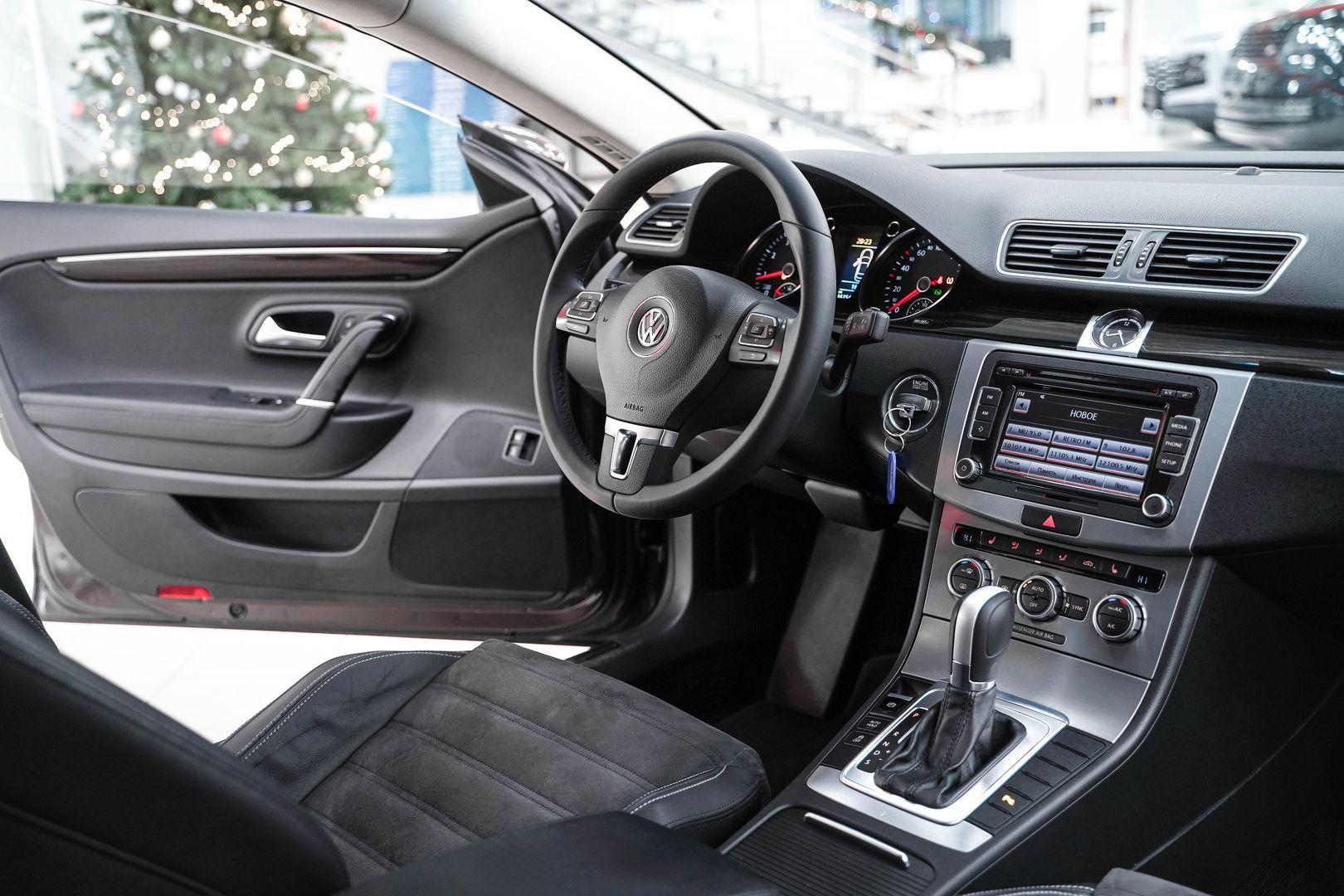 Volkswagen Passat CC 2014, коричневый, ДЦ Орехово