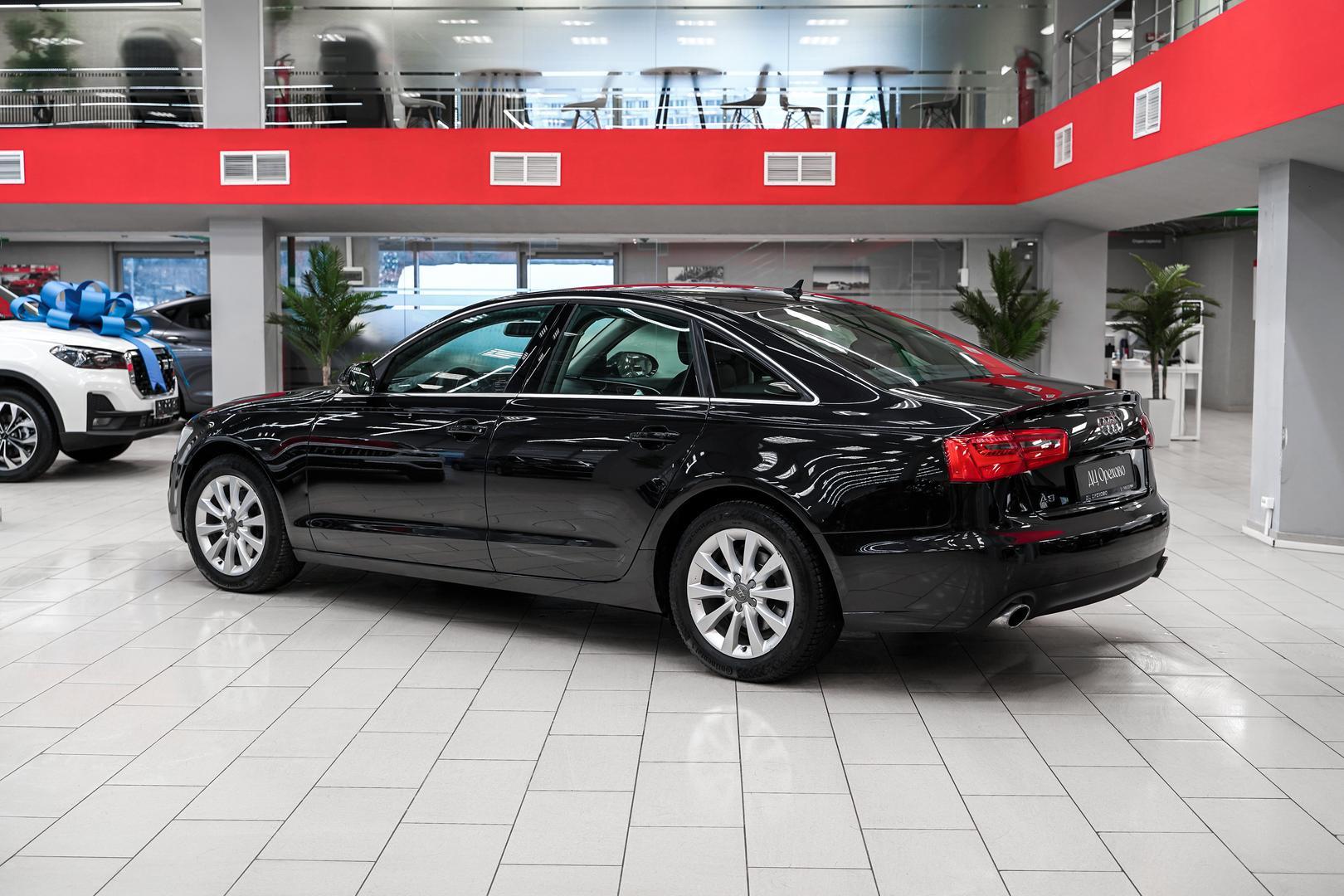 Audi A6 2013, черный, ДЦ Орехово