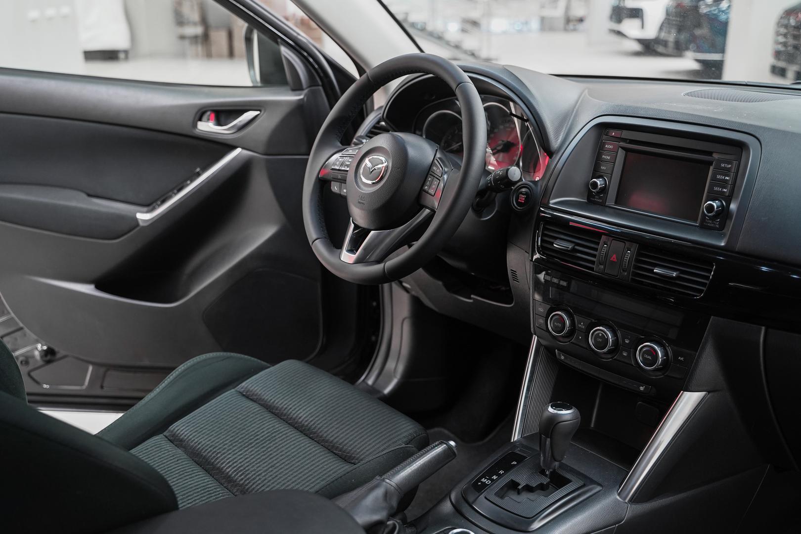 Mazda CX-5 2013, черный, ДЦ Орехово