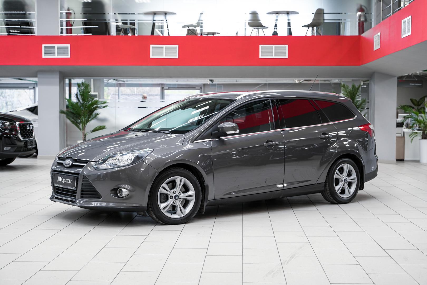 Ford Focus 2012, серый, ДЦ Орехово