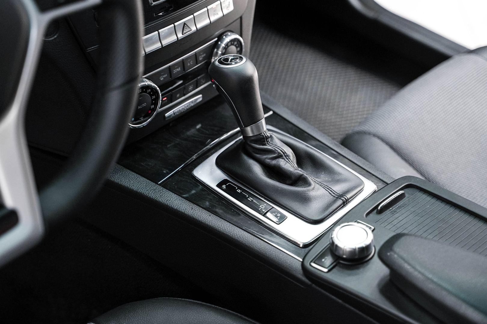 Mercedes-Benz C-Класс 2011, черный, ДЦ Орехово