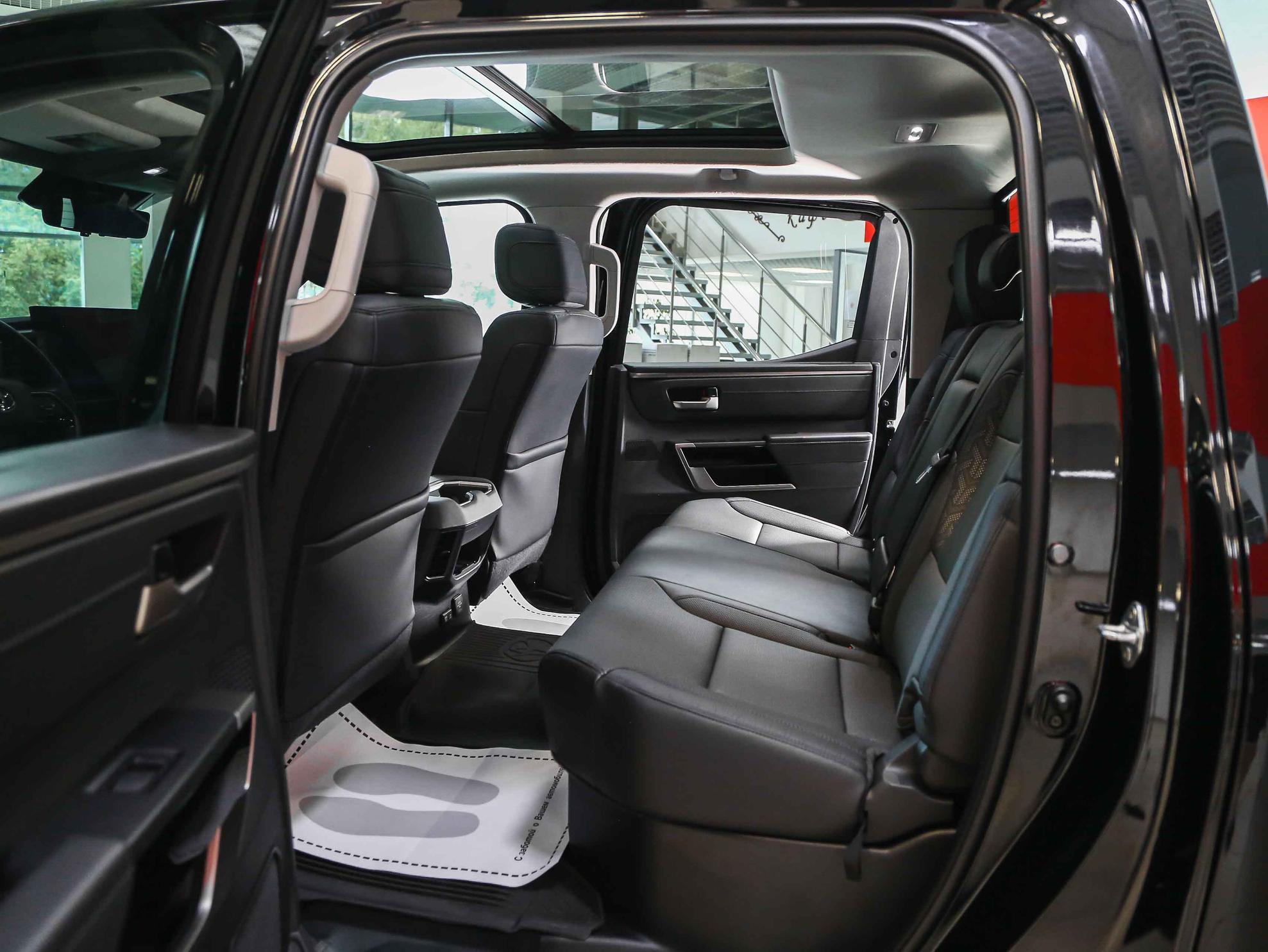 Toyota Tundra 2023, черный, ДЦ Орехово