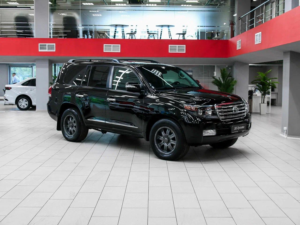 Toyota Land Cruiser 2008, черный, ДЦ Орехово