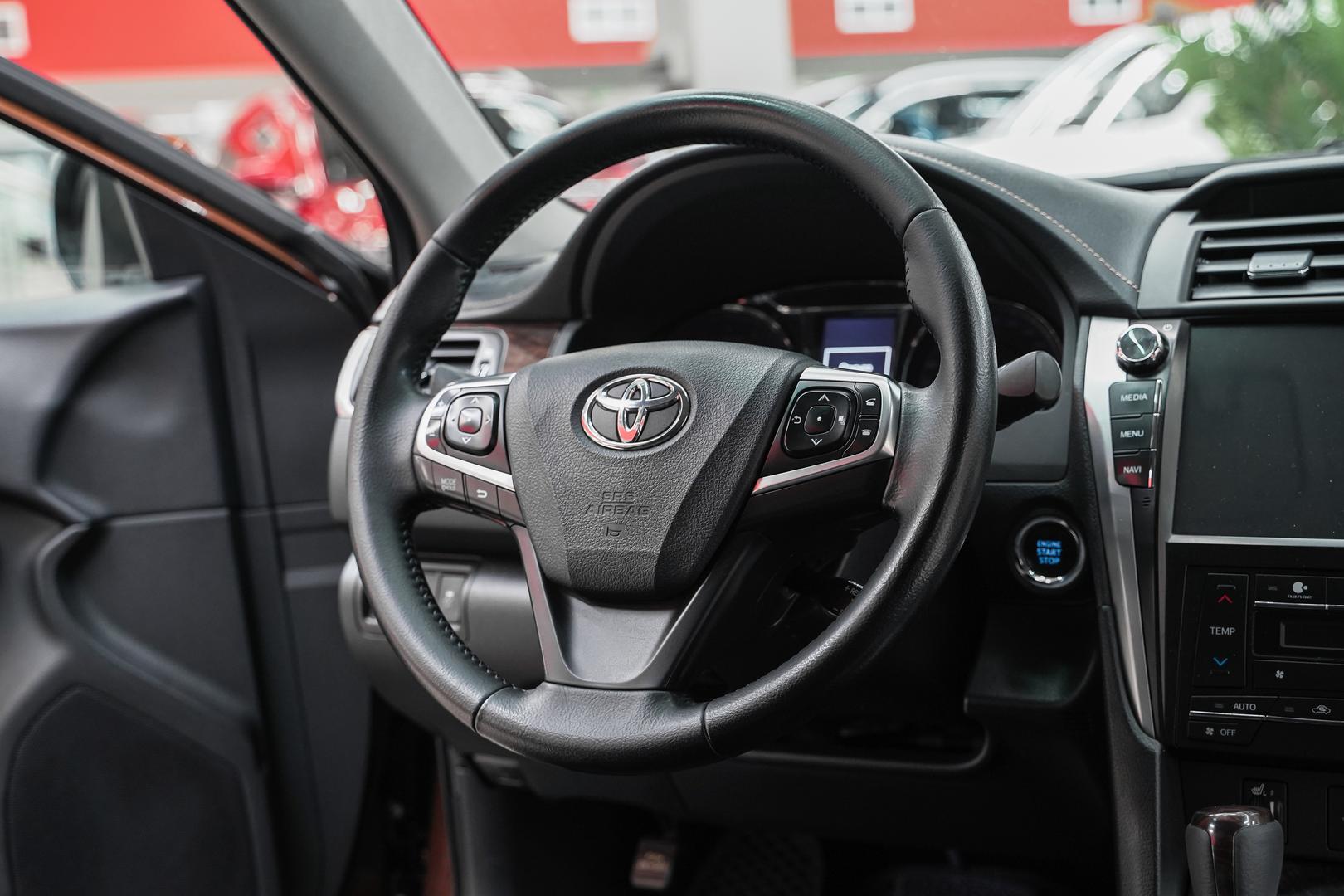 Toyota Camry 2017, коричневый, ДЦ Орехово