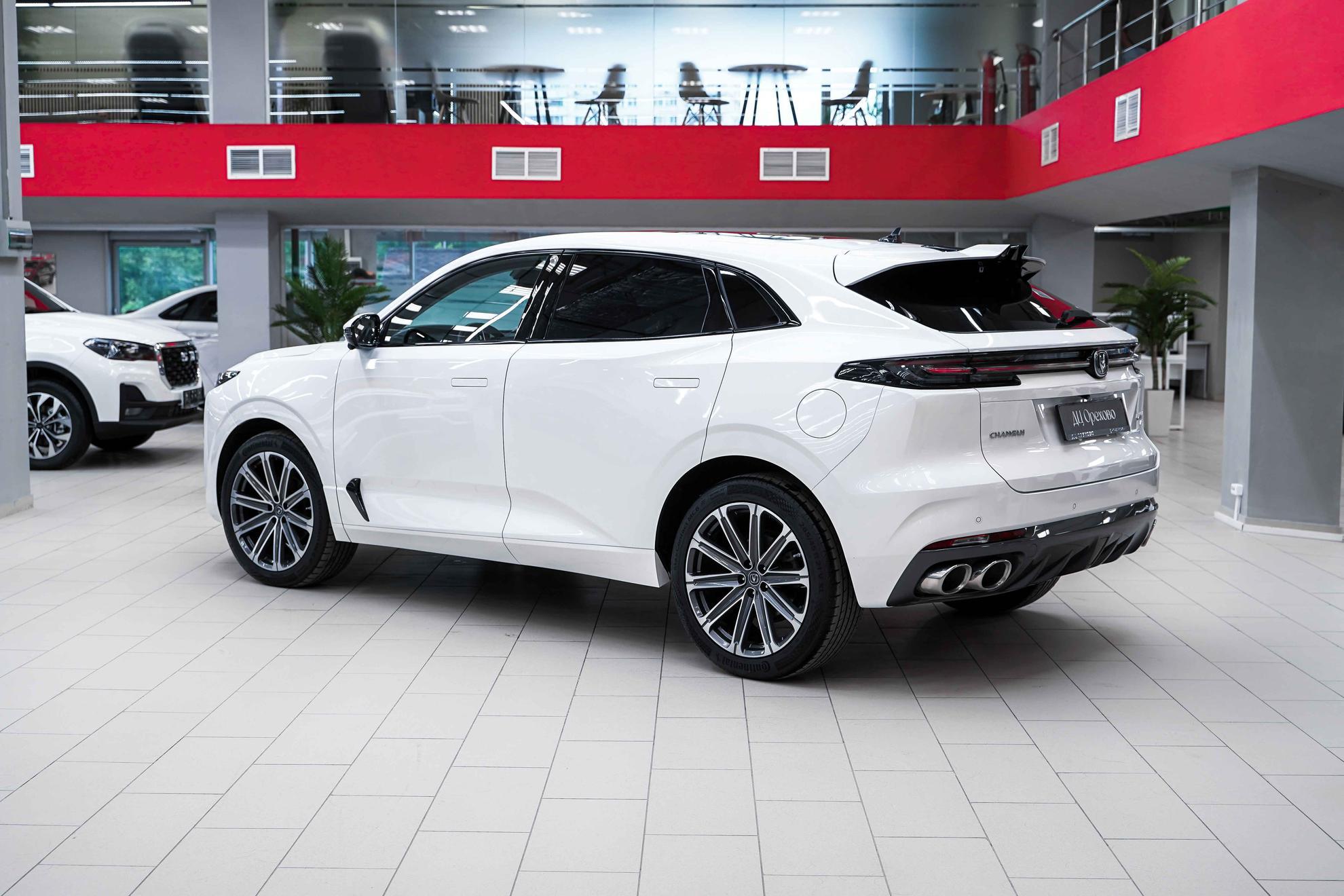 Changan UNI-K 2023, белый, ДЦ Орехово