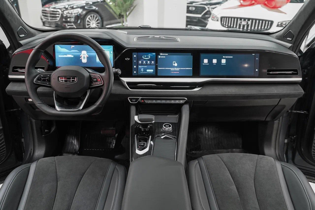 Geely Monjaro 2024, серый, ДЦ Орехово