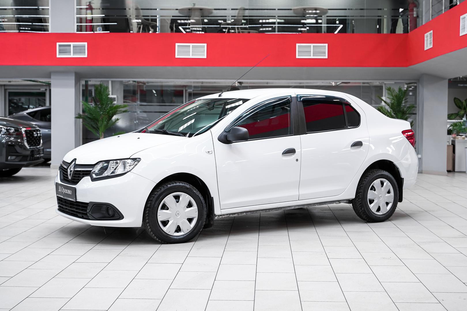 Renault Logan 2015, белый, ДЦ Орехово