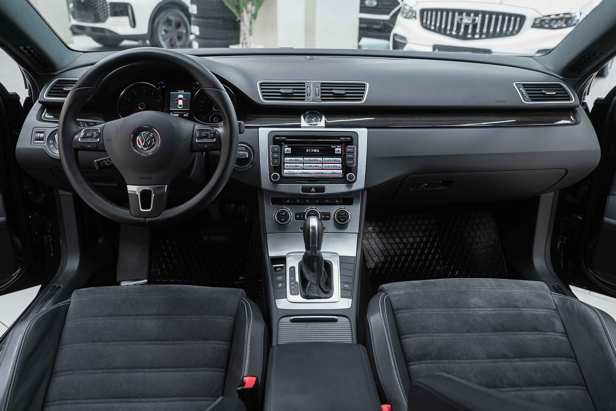 Volkswagen Passat CC 2013, черный, ДЦ Орехово