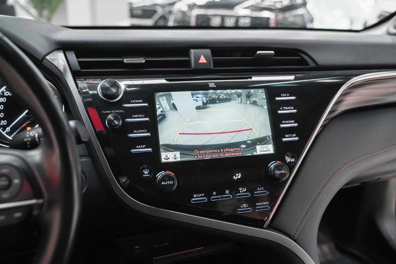 Toyota Camry 2018, черный, ДЦ Орехово