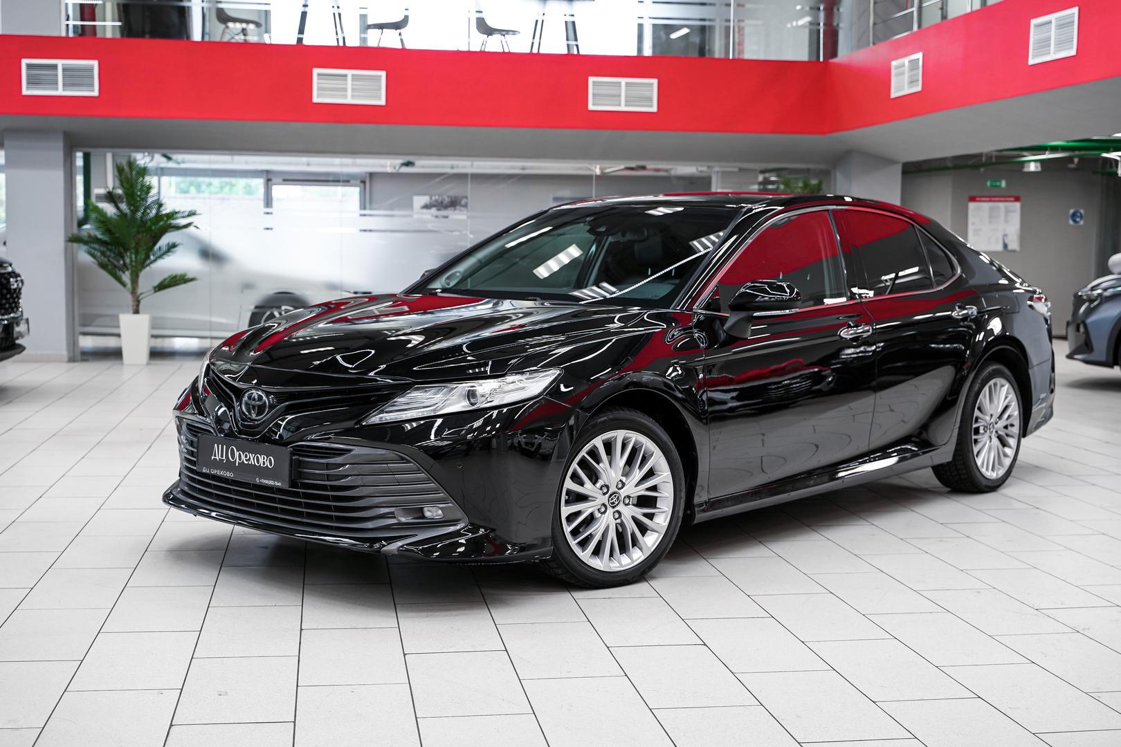 Toyota Camry 2018, черный, ДЦ Орехово