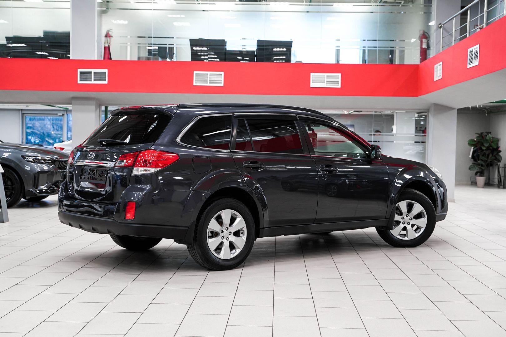 Subaru Legacy 2011, серый, ДЦ Орехово