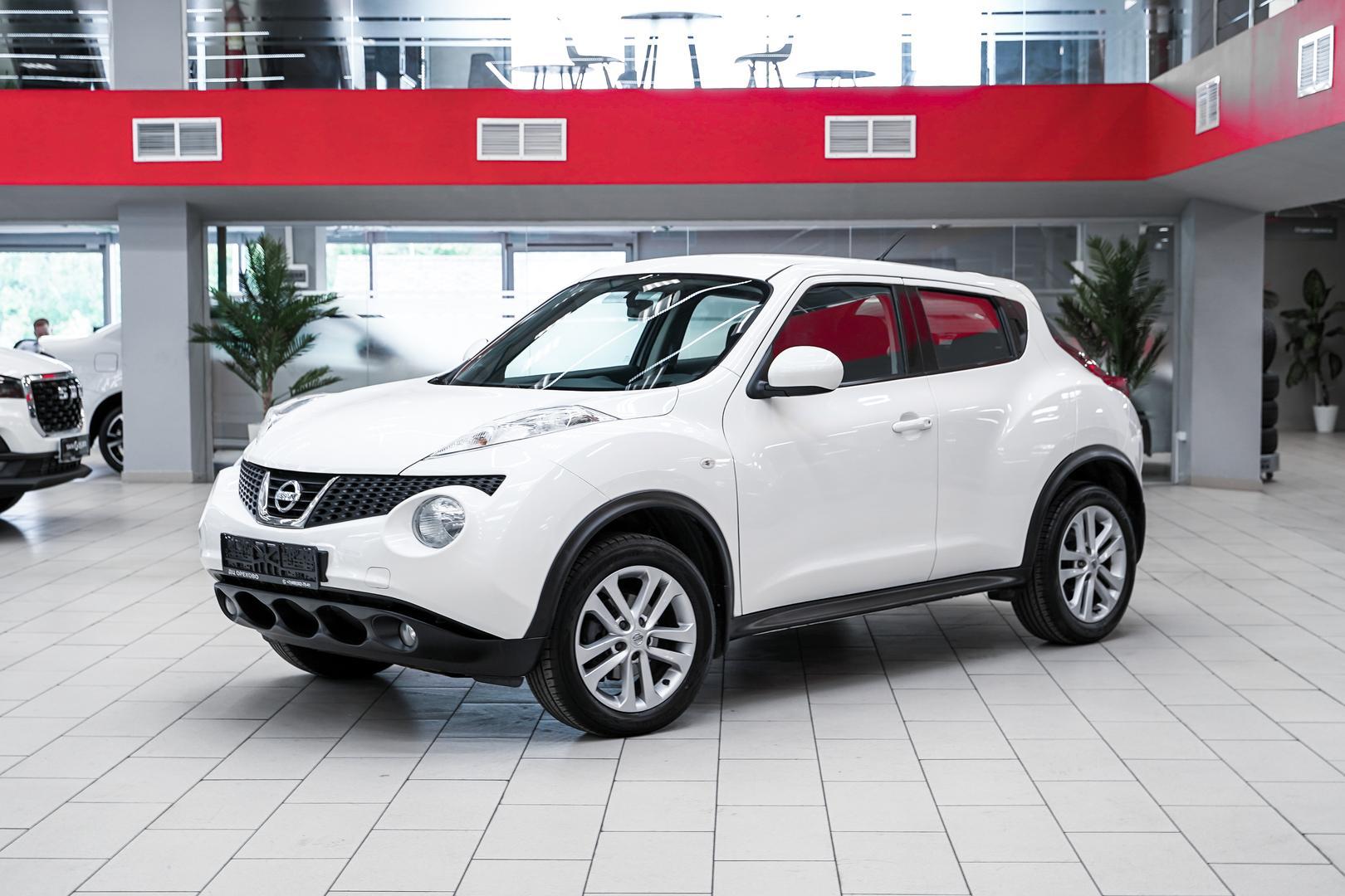 Nissan Juke 2014, белый, ДЦ Орехово