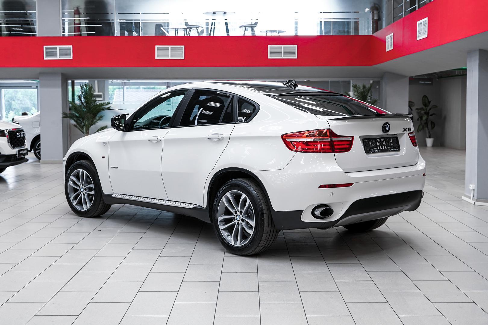 BMW X6 2013, белый, ДЦ Орехово