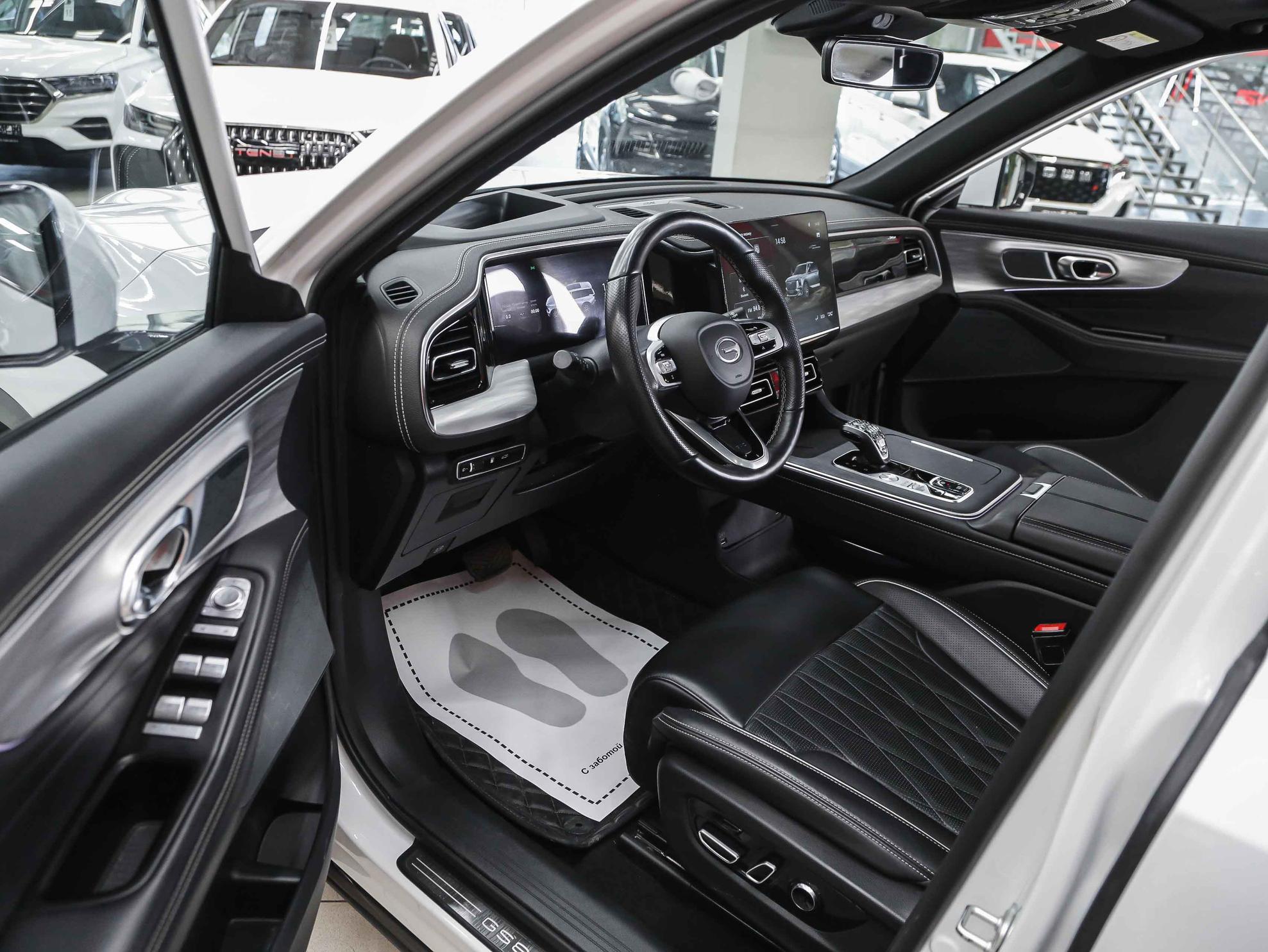GAC GS8 2024, белый, ДЦ Орехово