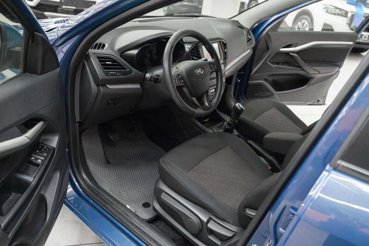 LADA (ВАЗ) Vesta 2017, синий, ДЦ Орехово