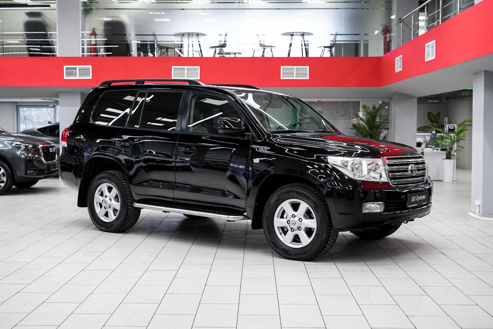 Toyota Land Cruiser 2009, черный, ДЦ Орехово