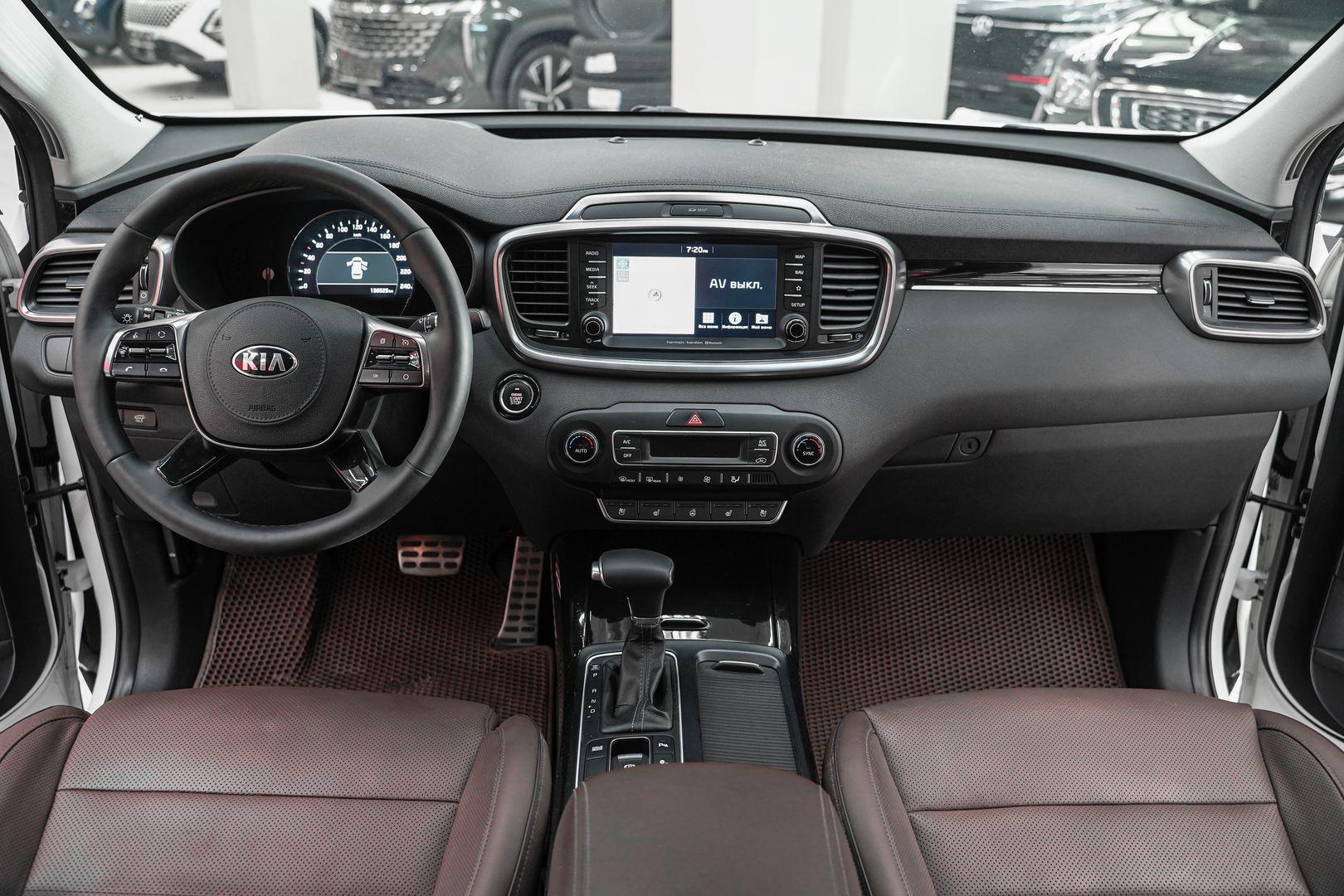 Kia Sorento 2018, белый, ДЦ Орехово